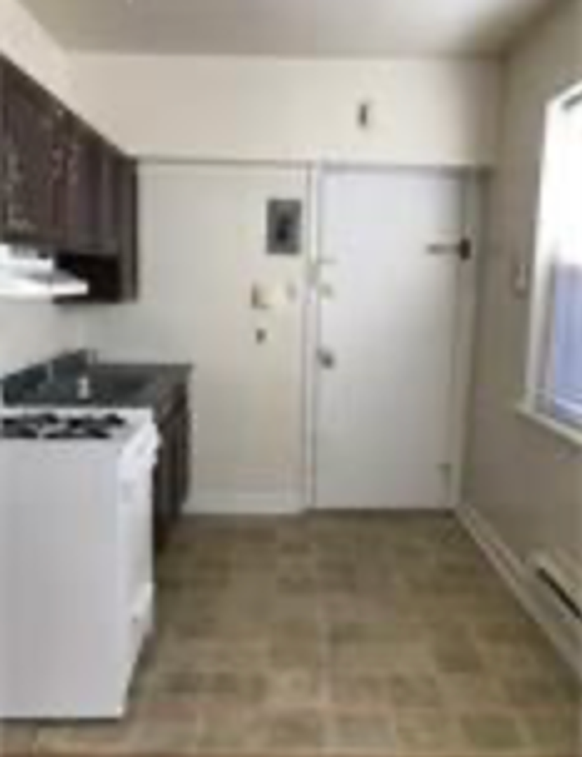 large-38 806 S. 10th St #3R, Philadelphia, PA 19147 MAP